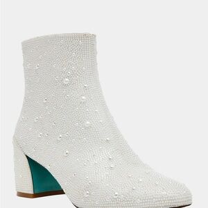 Gail Pearl White Ankle Boots